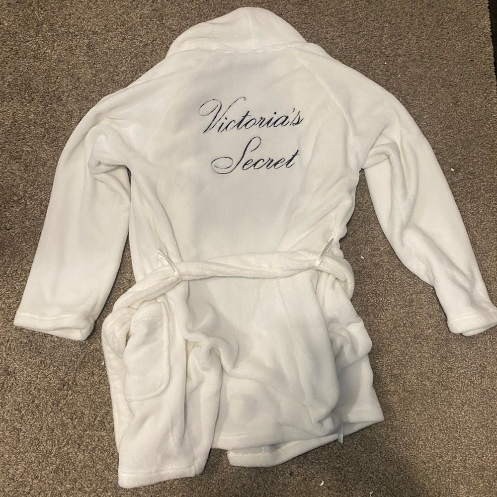 victoria secret robe